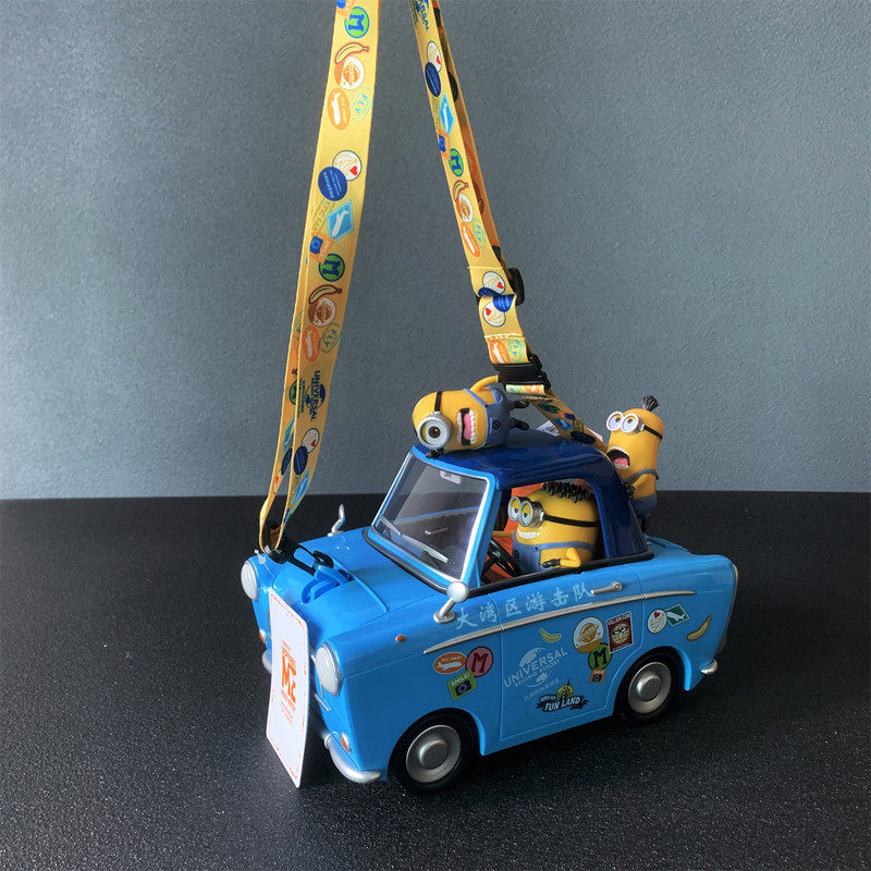 Home Cinema Theatre - Universal Studios Car Shaped Popcorn Bucket
